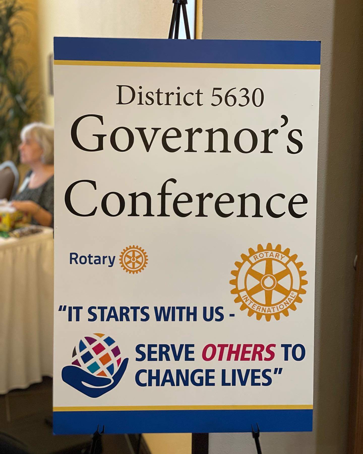 279594912_10166104178735548_4674885113465608543_n Bob Mayber, District Governor 2021-2022 (North Platte Noon Rotary Club)